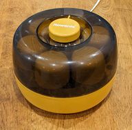 Image représentant une yaourtière Rowenta vintage