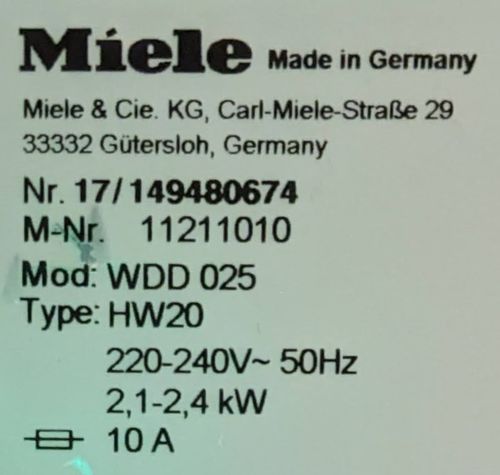 Étiquette technique de la machine