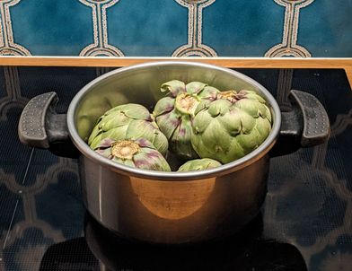 Image représentant la cuisson d’artichauts à la cocotte-minute