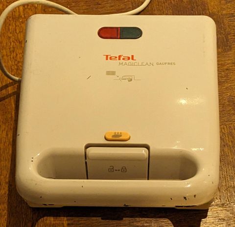 Image représentant un gaufrier Tefal MagicClean