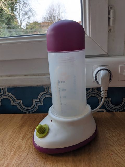 Image représentant un chauffe-biberon
