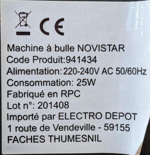 Étiquette NOVISTAR indiquant 220-240V AC 50/60Hz, 25W