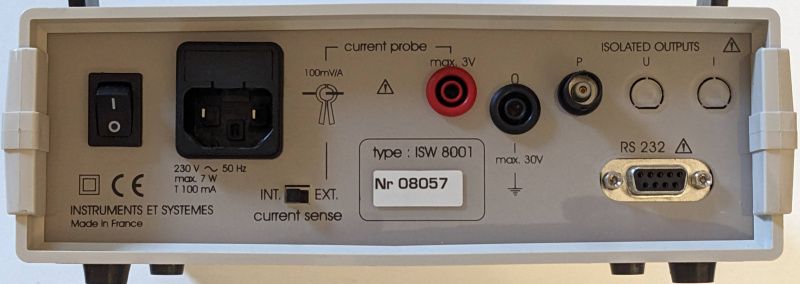 Face arrière du wattmètre avec le port RS-232