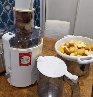 Image représentant une centrifugeuse Philips HR1858