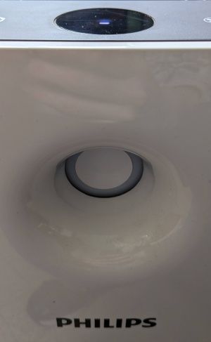 Purificateur avec lumière éteinte, seul un tiret blanc est visible