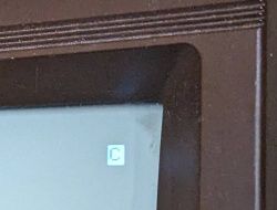 Modem actif, lettre C affichée