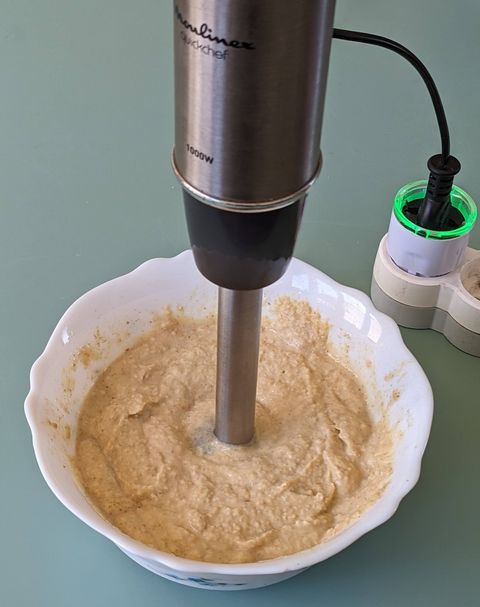 Image représentant la préparation d’un houmous